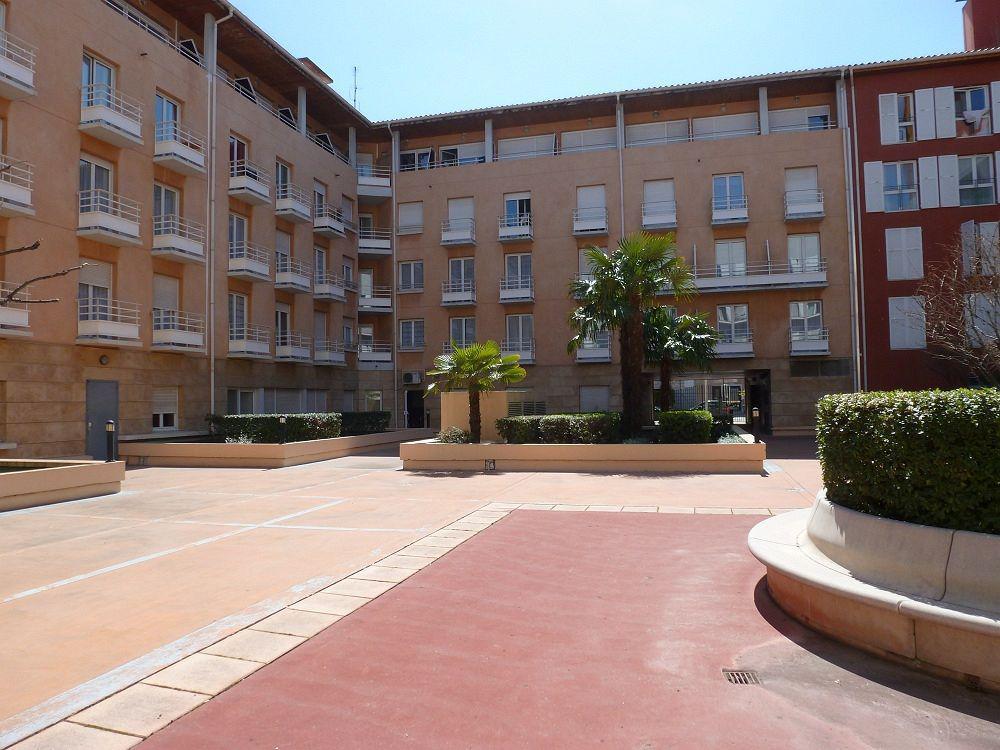 Apartahotel Séjours&affaires Mirabeau