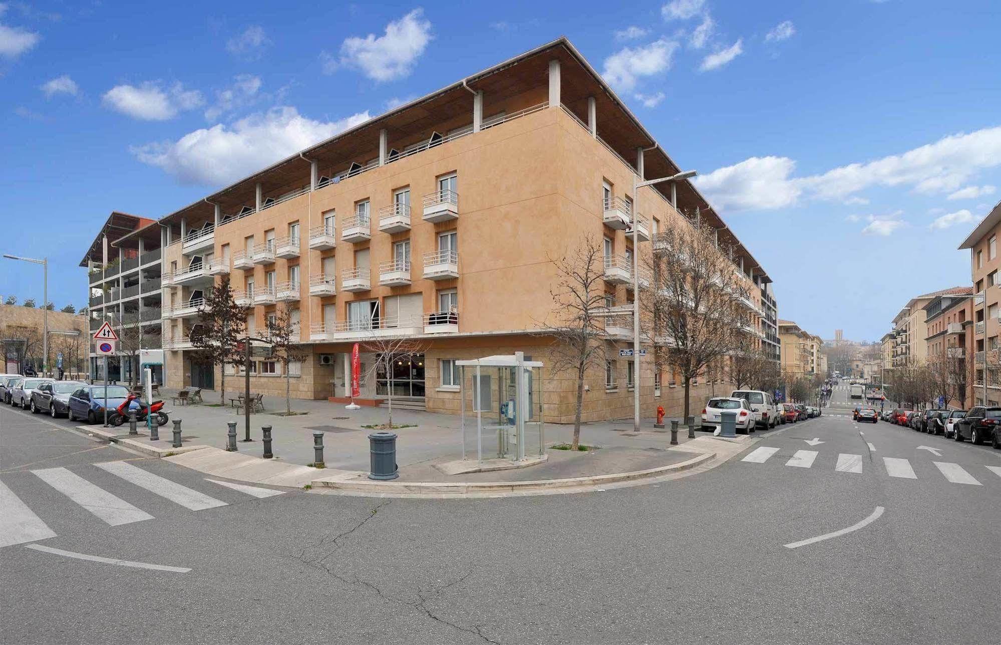 Séjours&affaires Mirabeau Apartahotel